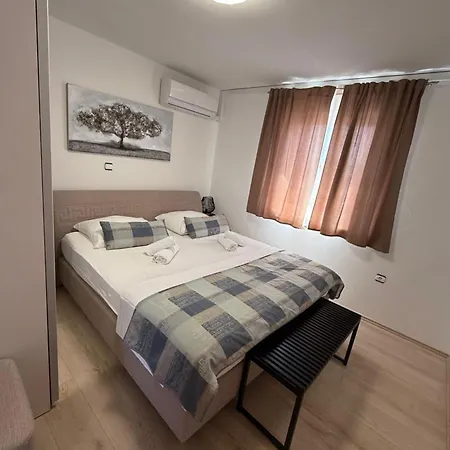 Pintaric Puntamika * Zadar